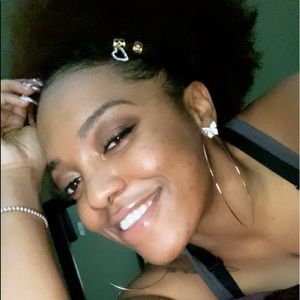 Meet your Posher, Patrice